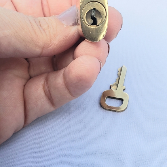 Authentic Louis Vuitton Padlock and Lock Key Gold - Picture 7 of 9